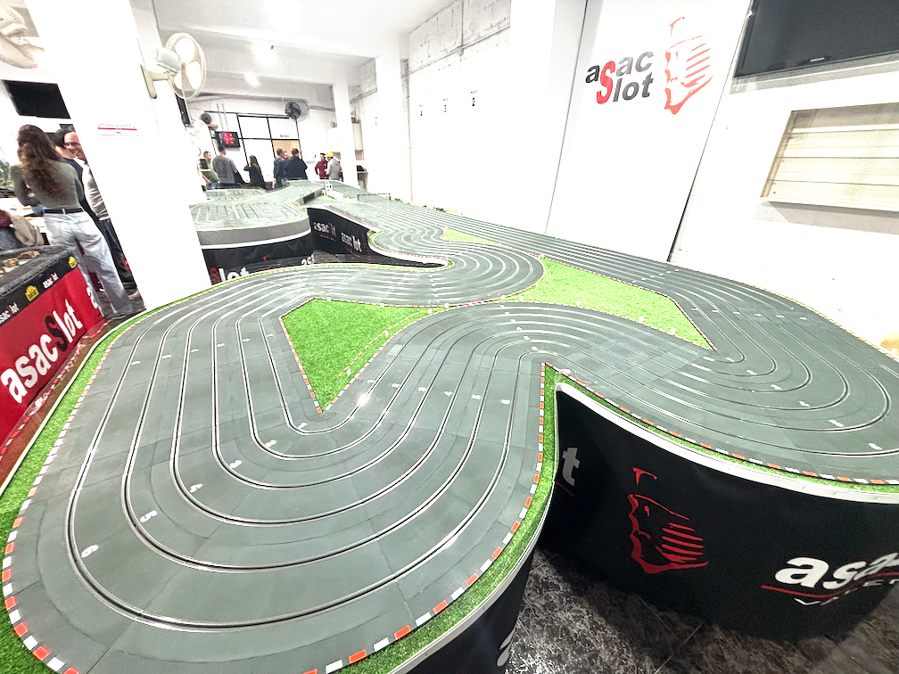 Reabre el Club ASAC Slot de Valencia tras la DANA. ¡Enhorabuena!